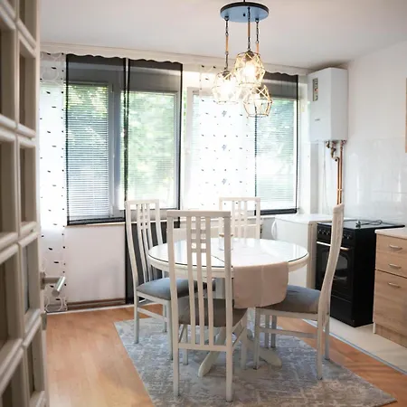 Cornerone Apartamento *